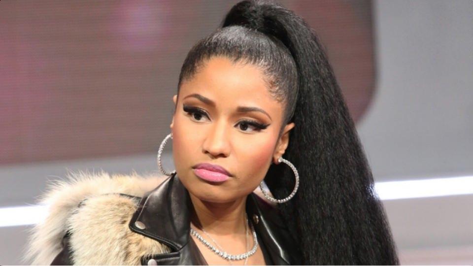 <p><strong>EN ETKİLİ SİMGE İSİMLER</strong></p>
<p>Nicki Minaj</p>