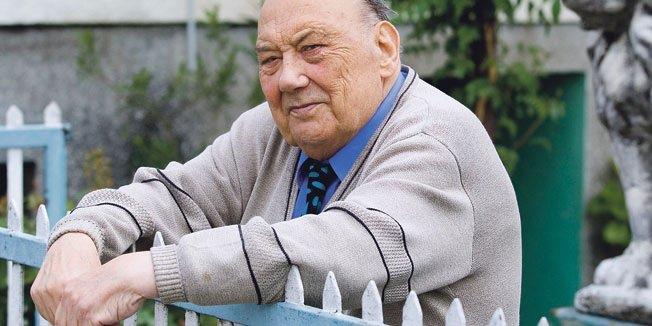 <p>Frane Selak; Dünyanın hem en şanssız, hem de en şanslı kişisi ama inanılmaz gerçek bir hikayesi var.</p>
<p> </p>