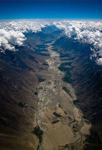 <p>Hindistan ve Pakistan</p>
