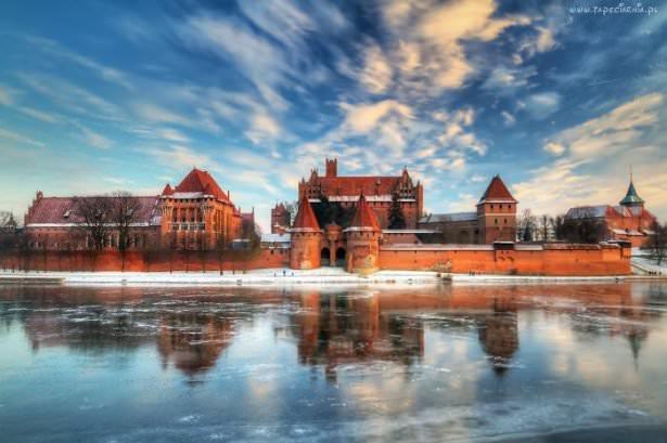 <p>Malbork kalesi - Polonya</p>
