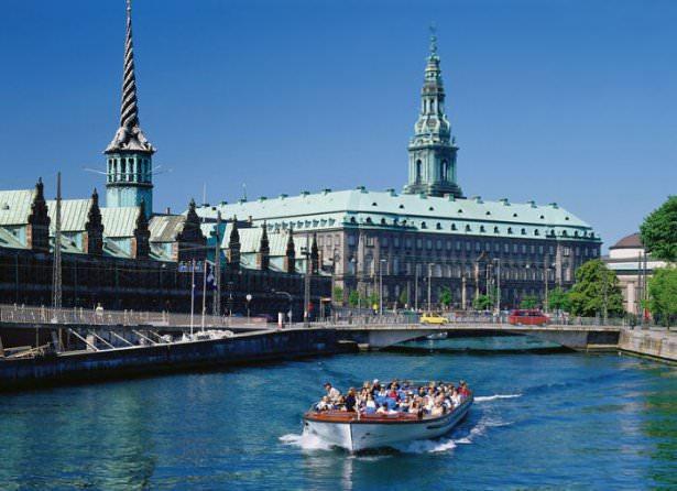 <p>Christiansborg - Danimarka</p>
