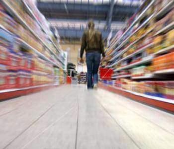 <p>İngiliz süpermarketleri, müşterileri hakkında hükümetten daha fazla bilgiye sahip.</p>