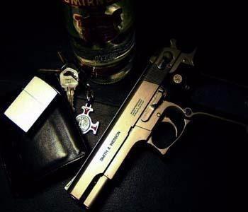 <p>ABD'de her hafta ortalama 88 öğrenci sınıfa silah getiriyor.</p>
<p> </p>