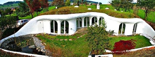 <p>Nas montanhas de Fafe, Portekiz</p>
