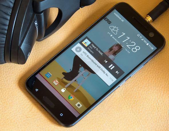 <p>HTC 10</p>

<p>Türkiye fiyatı: 2 bin 599 TL'den başlayan fiyatlarla satılıyor</p>
