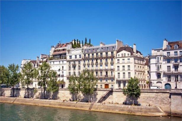 <p><strong>7. Quai d’Orléans - Paris, Fransa</strong></p>
<p>Metrekareye 41 bin dolar</p>