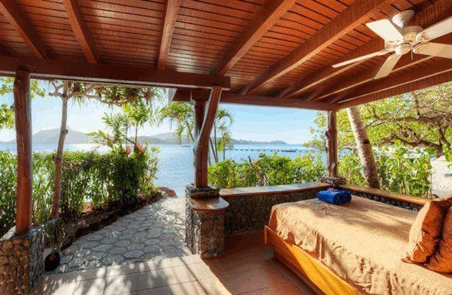 <p>14. Turtle Island / Fiji</p>
