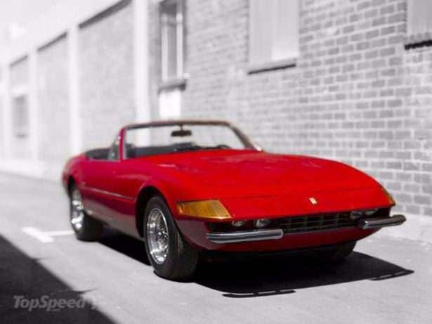 <p>1972 Ferrari 365 GTB/4 Daytona Spider 121 tane üretilen özel araçtan sadece biri...</p>