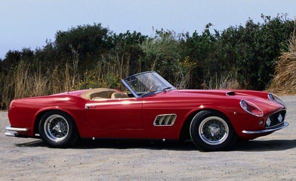 <p>1960 Ferrari 250 GT California LWB <br />
<br />
Fiyatı - $11,275,000</p>