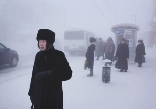 <p>Rusya topraklarında, Kuzey Kutup Dairesi'nin 350 kilometre güneyindeki Oymyakon Köyü'nde 1926 yılında ölçülen -71.2 derece, Kuzey Yarınmküre'de ölçülen en düşük sıcaklık olma özelliğini taşıyor.</p>
