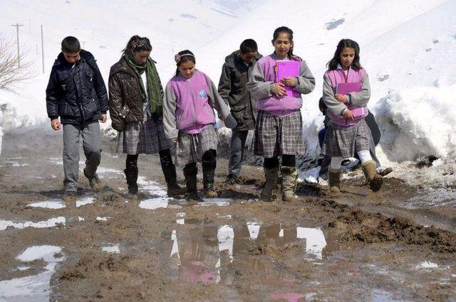 <p>HAKKARİ</p>

<p> </p>

