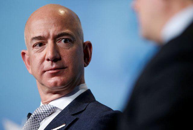 <p>3- Jeff Bozos / 72.8 milyar dolar </p>
<p>Amazon.com - ABD</p>