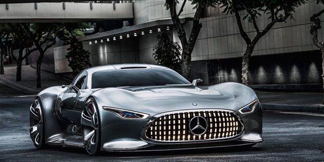 <p>Mercedes Benz, Frankfurt Otomobil Fuarı'nda göstereceği araçları henüz resmi olarak onaylanmadı.</p>