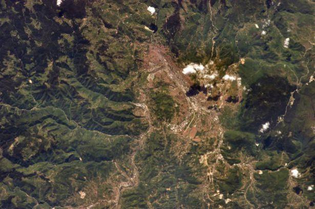 <p>Saraybosna (Bosna Hersek)</p>
<p> </p>