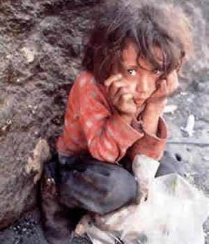 <p>Her g&uuml;n d&uuml;nya n&uuml;fusunun yedide biri, yani 800 milyon insan a&ccedil; kalıyor.</p>