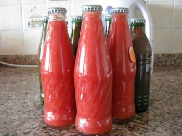 <p>Dişlerini gazoz açacağı , fındık ve ceviz kıracağı olarak kullanır.</p>
<p> </p>