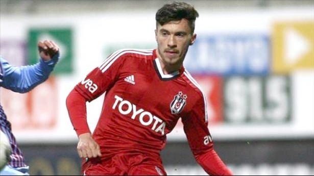 <p>Gökhan Süzen, Medicana Sivasspor'a imza attı. Bonservissiz</p>