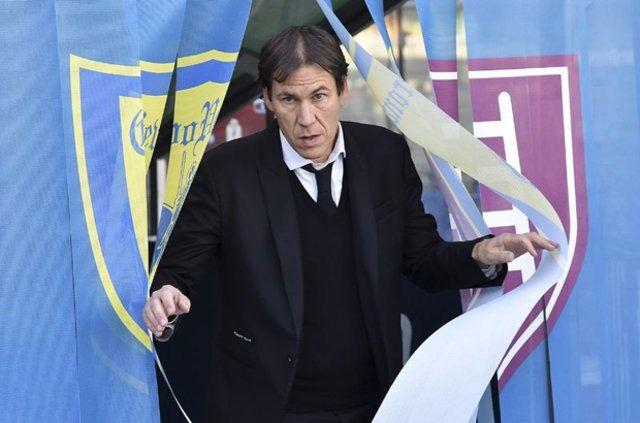 <p>Fransız hoca Rudi Garcia, teknik direktörlük kariyerinde Roma’da çalışmadan, Saint Etienne, Dijon, Le Mans ve Lille kulüplerini çalıştırmıştı.</p>
<p> </p>