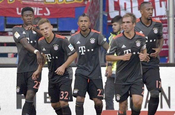 <p>2 - Bayern Münih - 141.413</p>