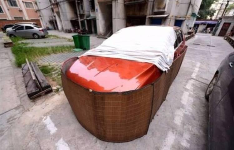 <p>Böylece otomobillerini sabah uyandıklarında hasar görmeden bulabilmeyi umuyorlar.</p>