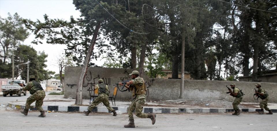 <p>Türkiye'nin son dönemde Rusya ile ilişkilerini normalleştirmesi ve bunun Suriye ölçeğine yansımaları özellikle Suriye'nin toprak bütünlüğü konusunda bir mutabakata varılmış olması belirleyici oldu. </p>
