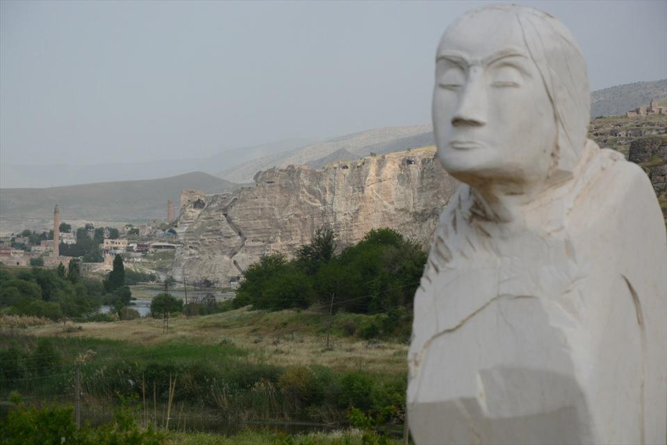 <p>Ilısu Baraj Gölü altında kalacak tarihi Hasankeyf'in yeni yerleşim yeri ile ilgili çalışmalar sürüyor. </p>
