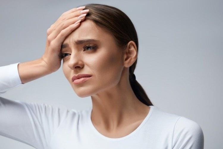 <p>Kulak ağrısına eşlik eden baş dönmesi</p>