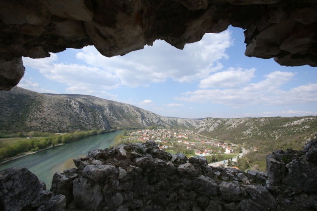 <p><span><strong>Üsküp'ün Türk Çarşısı, Belgrad'ın Kalemeydan'ı...</strong></span><br /><br />Öte yandan, yaz tatilini Balkanlar'da geçirmeyi planlayanların, Sırbistan'ın başkenti Belgrad ve Makedonya'nın başkenti Üsküp'ü mutlaka görmesi gerekiyor.</p>