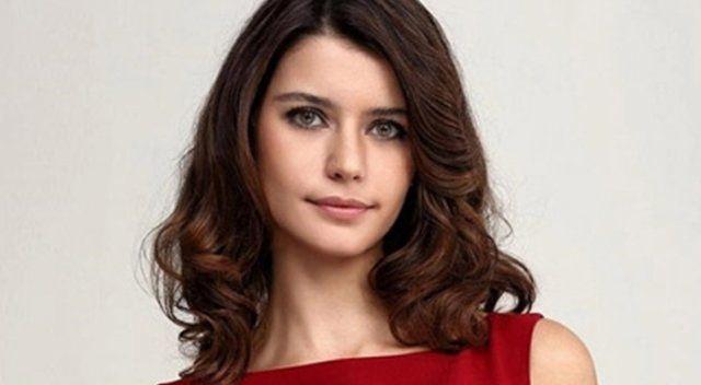 <p><strong>BEREN SAAT </strong></p>

<p>Galatasaray</p>
