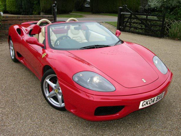 <p>Lionel Messi - Ferrari 360 Spider</p>
<p> </p>