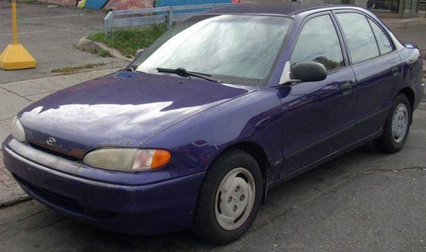 <p>Hyundai Accent</p>

