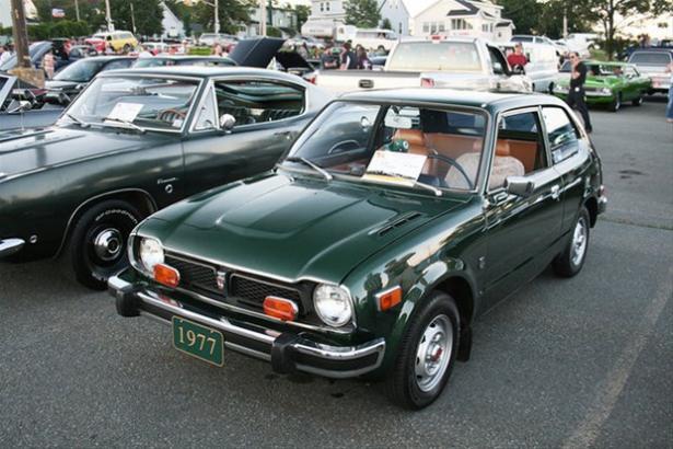 <p>Honda Civic</p>
