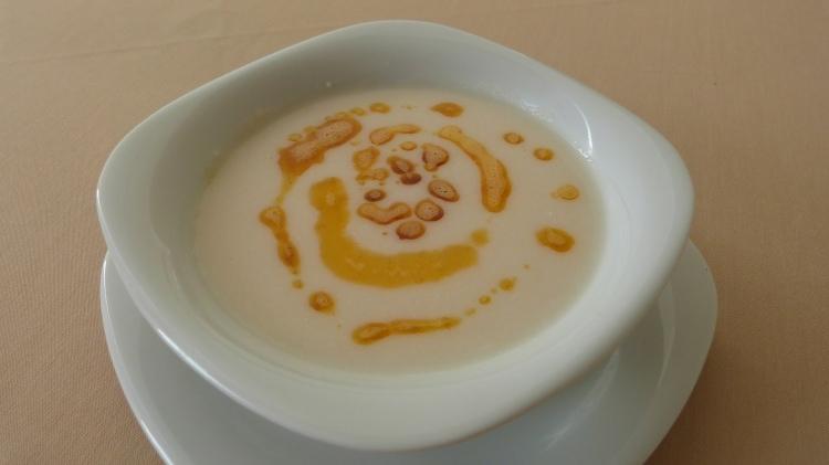<p><strong>Un çorbası:</strong> 1 kâse</p>
