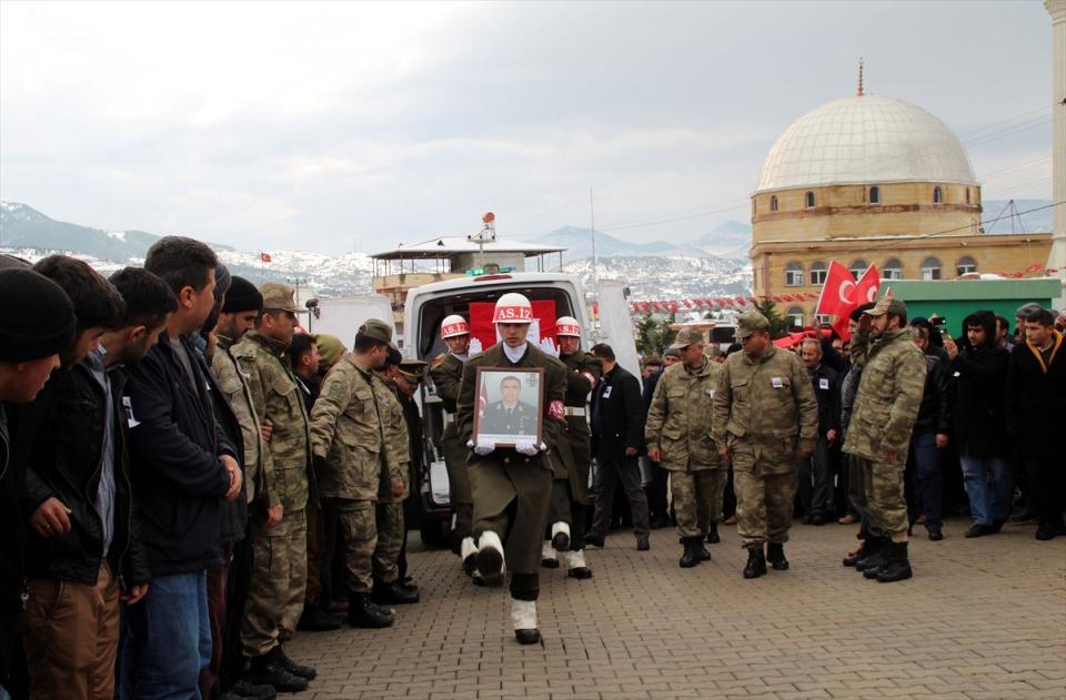 <p>Tankçı Astsubay Kıdemli Çavuş Ökkeş Karaca - Kahramanmaraş<br />
</p>