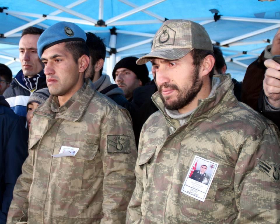 <p>Tankçı Astsubay Kıdemli Çavuş Ökkeş Karaca - Kahramanmaraş<br />
</p>