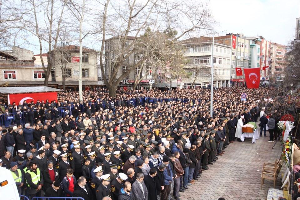 <p>Piyade Uzman Çavuş Hasan Kavuz - Samsun<br />
 </p>
