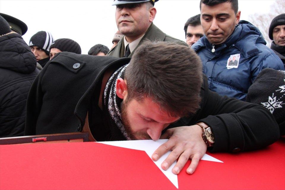 <p>Uzman Çavuş Oktay Durak - Yozgat<br />
</p>