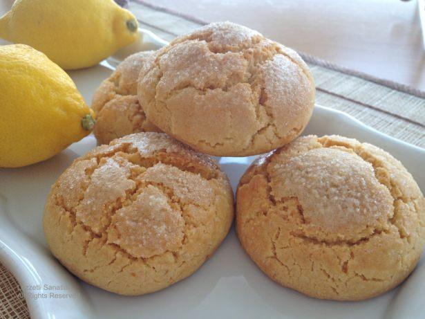 <p><strong>Pastane popüler</strong></p>

<p><strong>Özel günler için hazırlanan popüler şekerlemeleri, hamur işlerini, kurabiyeleri ve pastaları el becerinizi konuşturarak yapabilir ve ek kazanç elde edebilirsiniz. Hem eğlenceli hem de kazançlı olan bu iş için ekstra bir atölye veya özel bir yere ihtiyacınız yok. Mutfağınızda kolayca yapabilirsiniz.</strong></p>
