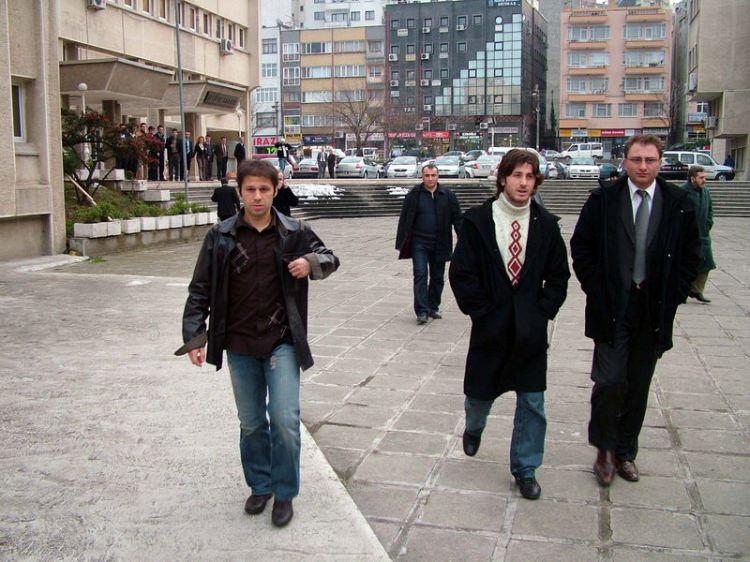 <p>Gökdeniz Karadeniz ve Fatih Tekke</p>