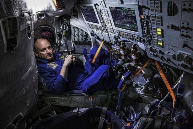 <p>Scott Kelly</p>
