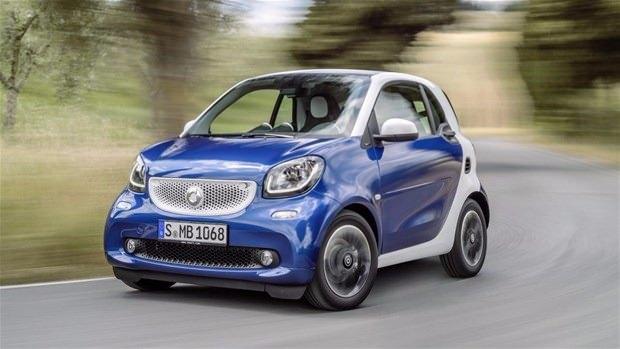 <p><strong>Smart Fortwo 1.0 71BG</strong></p>

<p>100 kilometredeki ortalama yakıt tüketimi: 4.1lt </p>
