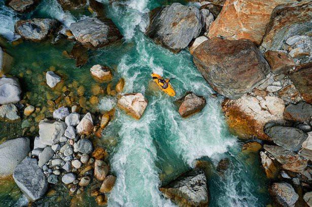 <p><strong>20. Reuss Nehri, İsviçre</strong></p>

<p>( Chris Schmid/National Geographic Traveler Fotoğraf Yarışması)</p>
