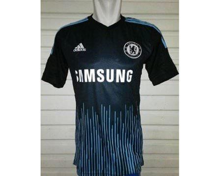 <p>Tasarım sitesi squer.it dünyada futbol takımlarının bu sezon giyeceği formalardan en güzel 20 tanesini seçti.</p>
<p>20 - Chelsea (İngiltere)</p>
<p> </p>