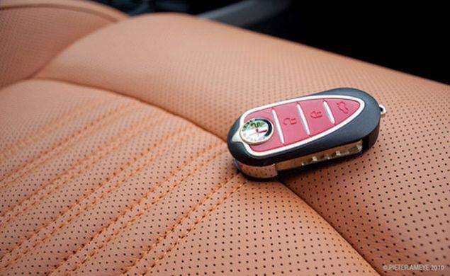 <p>Alfa Romeo anahtarı</p>
