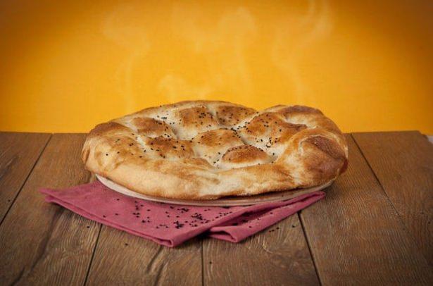 <p>Tokluk için pide değil tam buğday ekmeği </p>