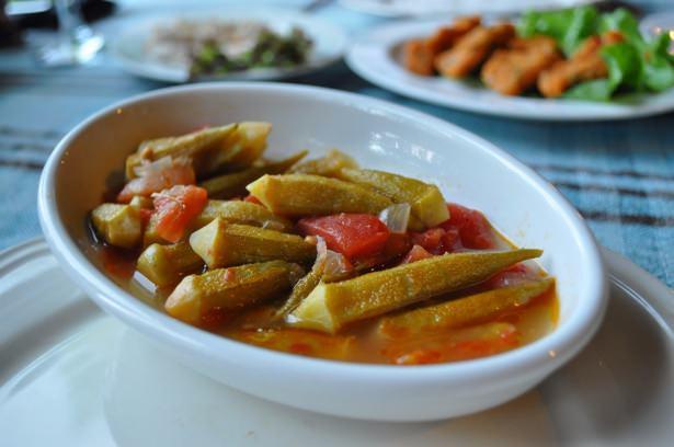 <p>İftar veya sahurda bu besinlere sofranızda mutlaka yer verin.</p>