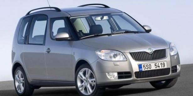 <p>SKODA ROOMSTER<br />
1.6 TDI 90 ps satış fiyatı 52.400 TL</p>