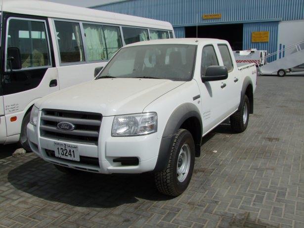 <p>Ford Ranger 2.5 TDCi XLT<br />
YIL: 2008<br />
KM: 325.000<br />
FİYATI: 25.000 TL</p>
