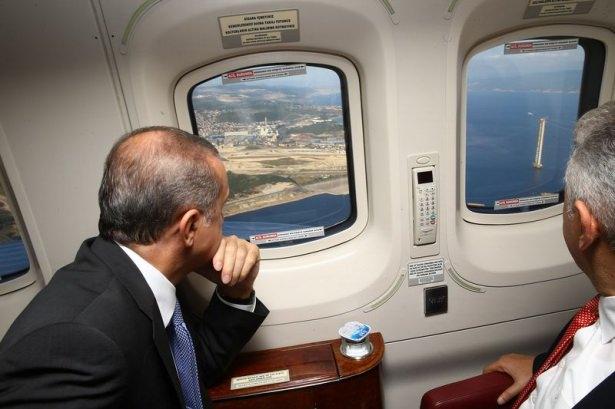 <p>Harp Akademileri Komutanlığı'ndaki mezuniyet törenine katılan Cumhurbaşkanı Erdoğan, buradan helikopterle ayrıldı.</p>