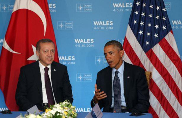 <p>ATO'ya üye 28 ülkenin devlet ve hükümet başkanlarını biraraya getiren Newport'daki NATO Zirvesi'nin ikinci gününde, Cumhurbaşkanı Recep Tayyip Erdoğan, ABD Başkanı Barack Obama ile bir araya geldi. </p>
